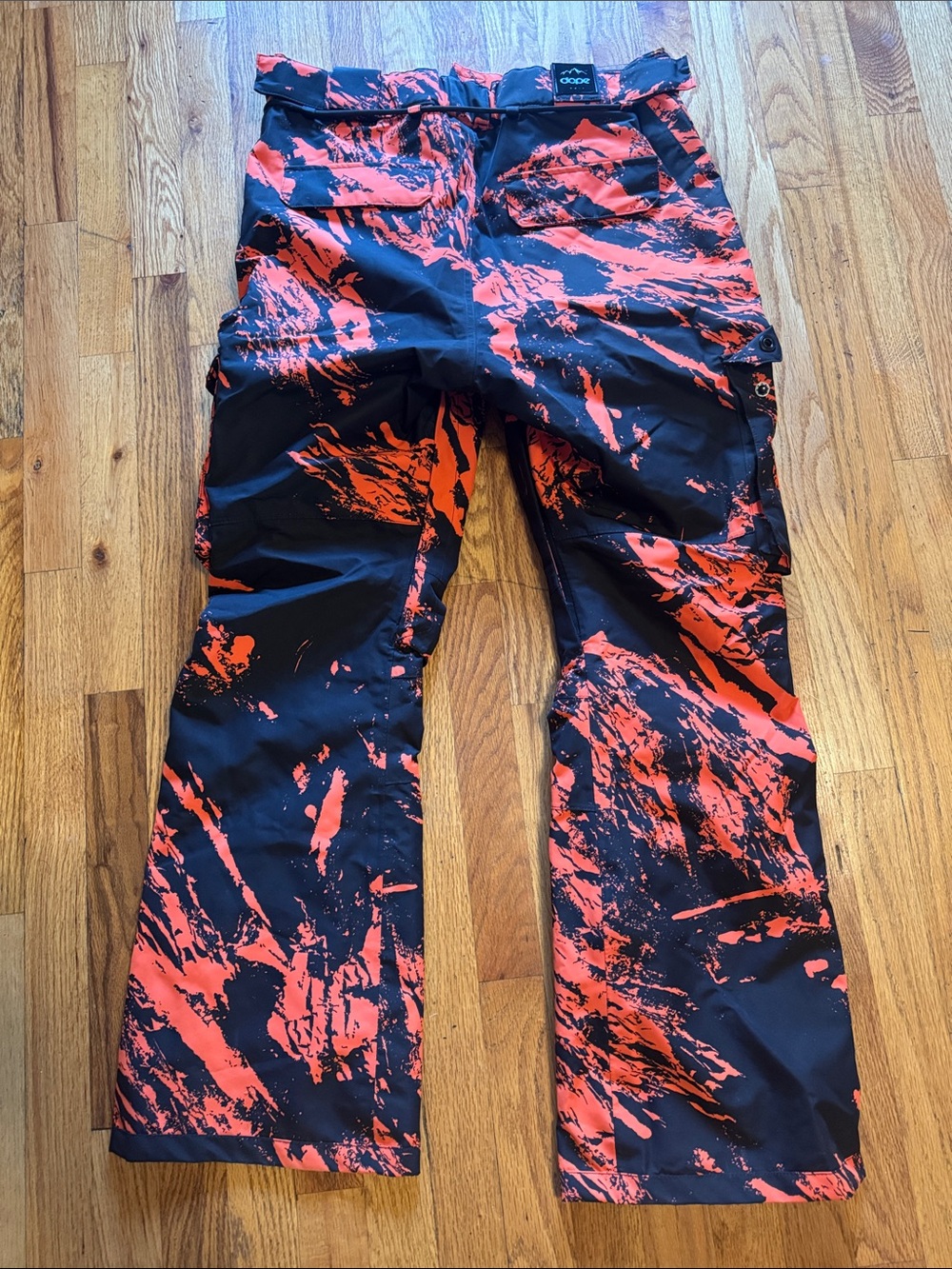 DOPE Black with Red Abstract Graphic Ski Pants